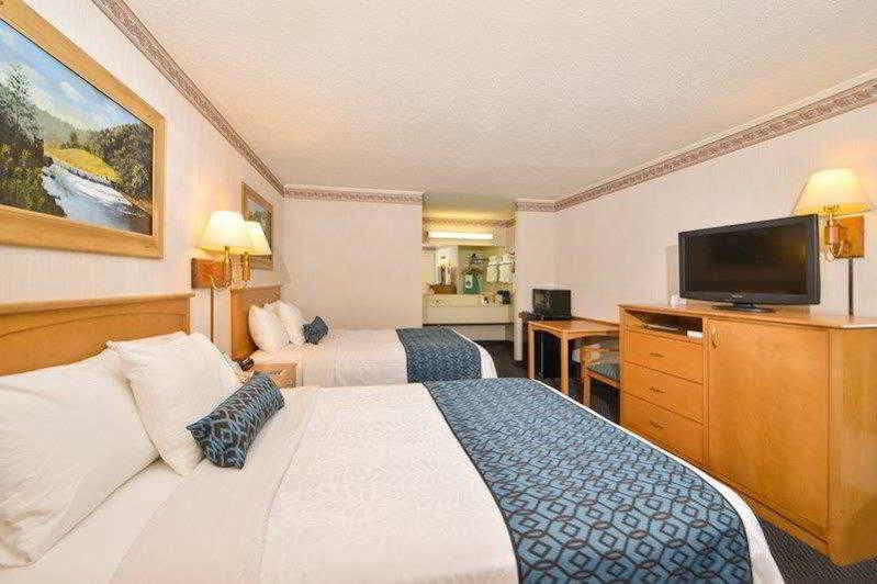 Days Inn By Wyndham Джефферсон Екстер'єр фото